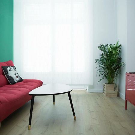Mezzanine Green マドリード エクステリア 写真